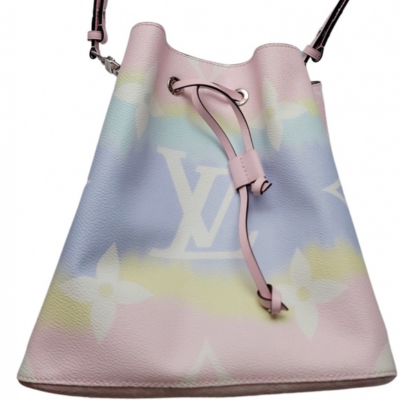 Louis Vuitton NEONOE Limited ED escale Color MM - Picture 1 of 7